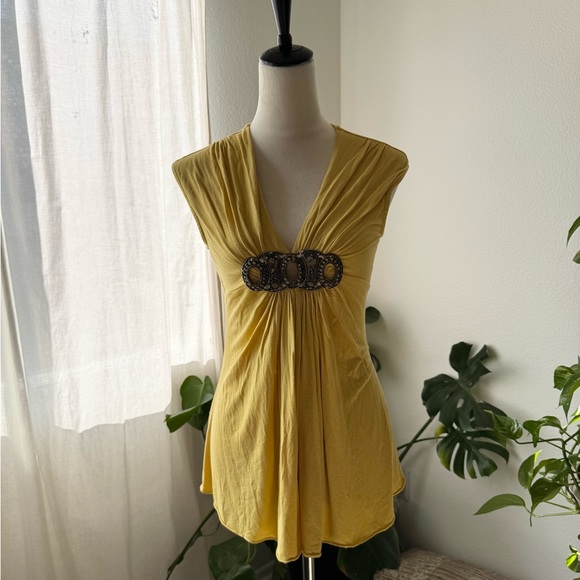 Vintage Tops - Vintage Sky Top Duuuuppe yellow medallion